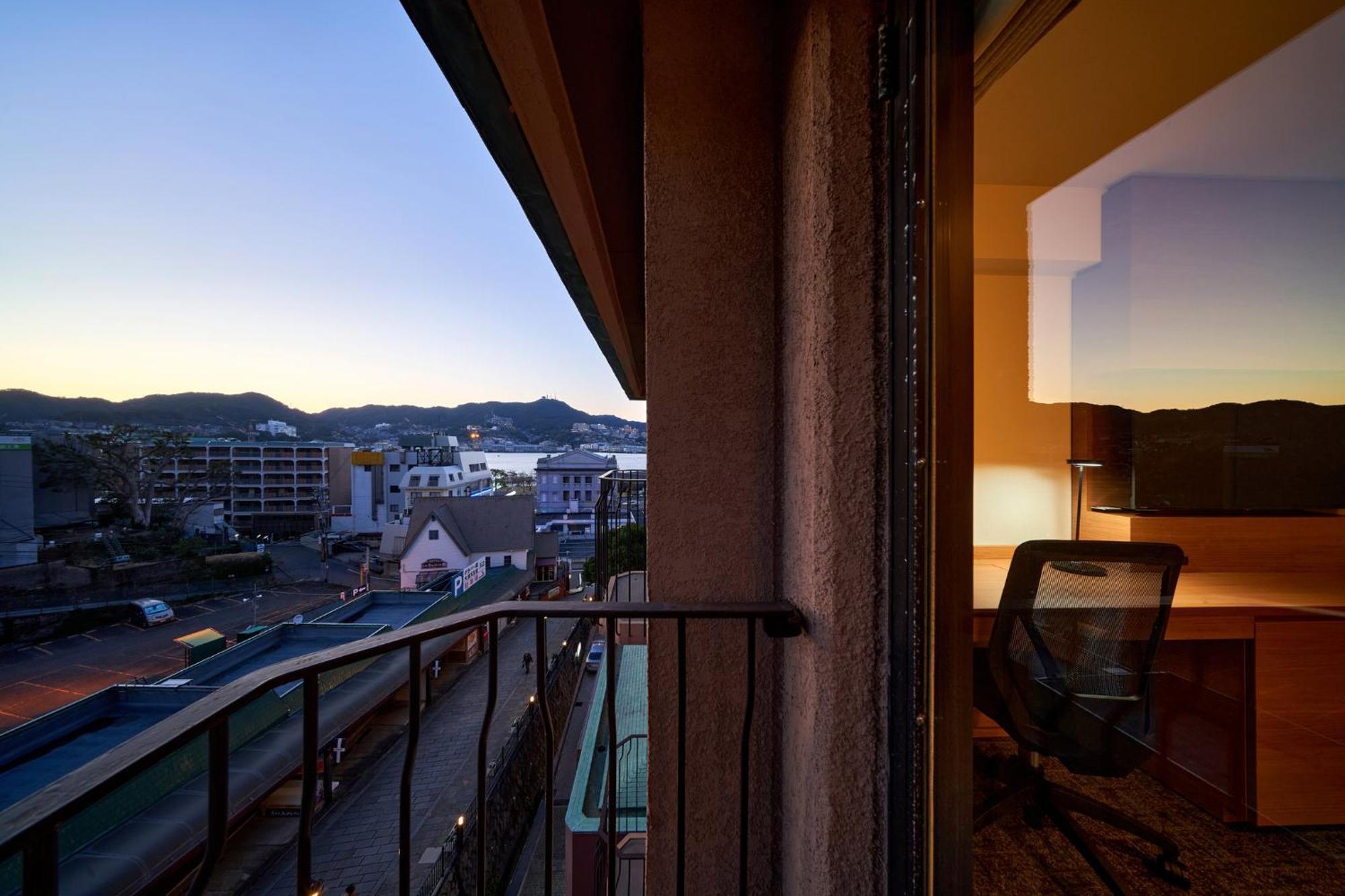 Ana Crowne Plaza Hotel Nagasaki Gloverhill By Ihg Exteriör bild